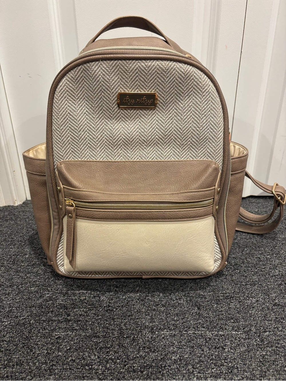 Itzy Ritzy Mini Backpack Vanilla Latte